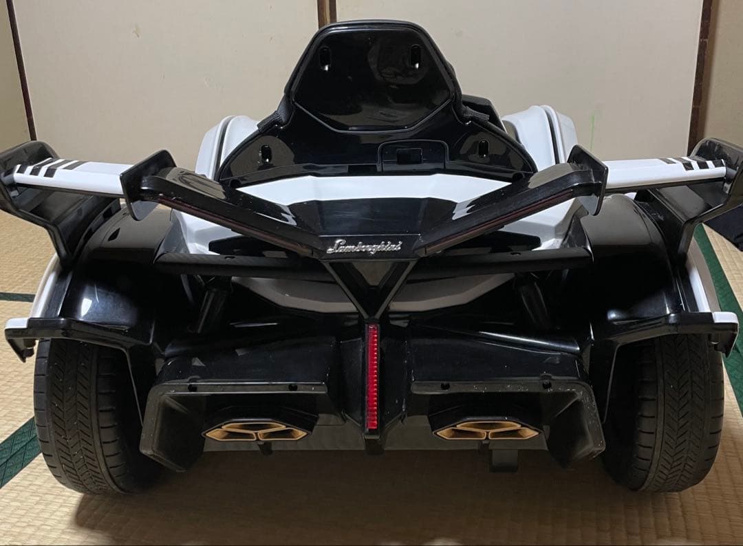 ランボルギーニ電動乗用ラジコンカー