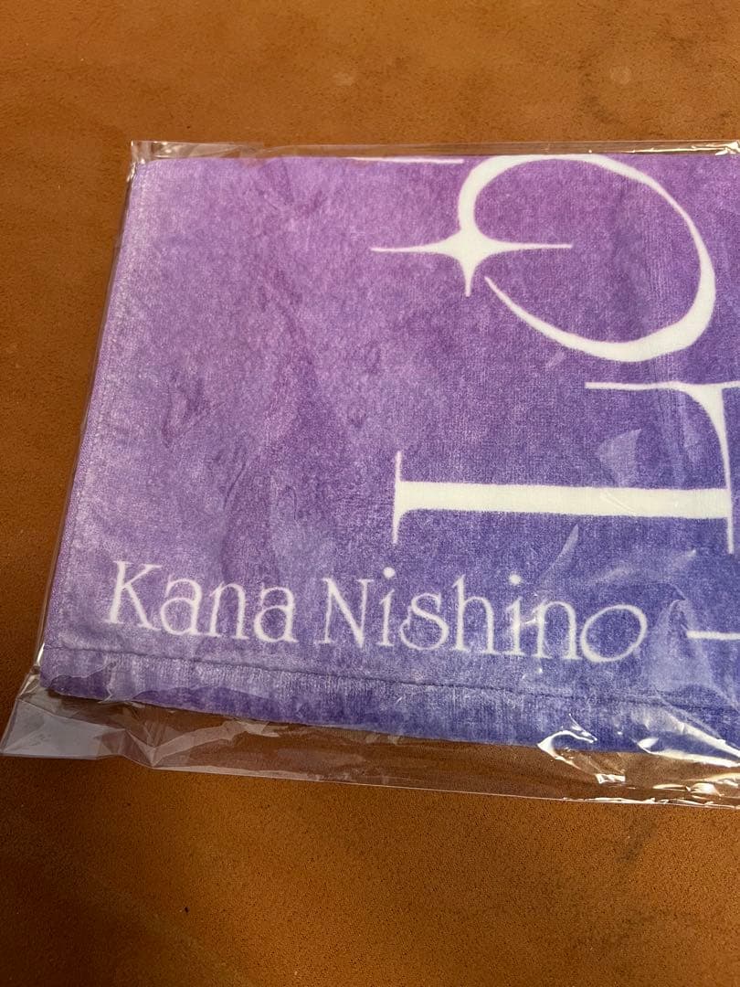 西野カナ　Love Again Live 2024 グッズ　コンサート　タオル