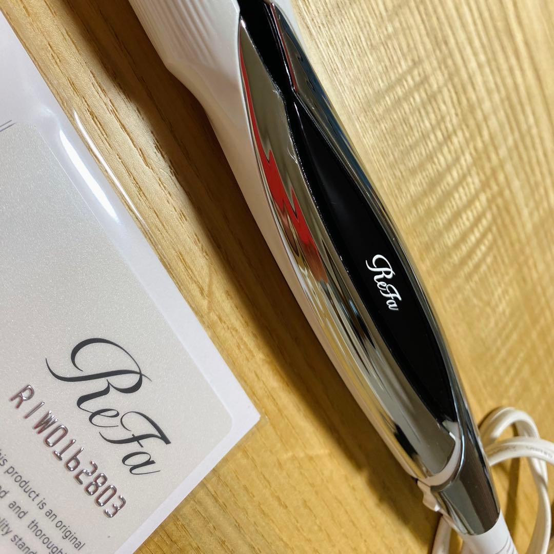 【美品 動作確認済】refa ストレートアイロン RE-AC02A