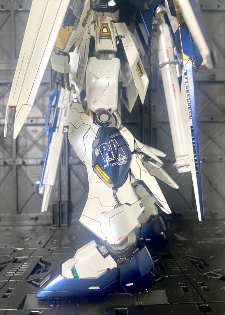 MG ニューガンダム Ver.Ka 完成品 パールメタリック　全塗装　ガンプラ