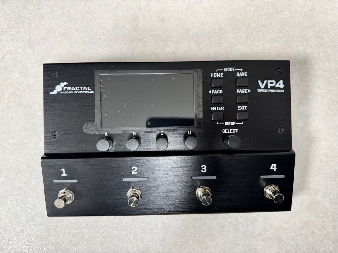 Fractal Audio VP4 ギターエフェクターコントローラー