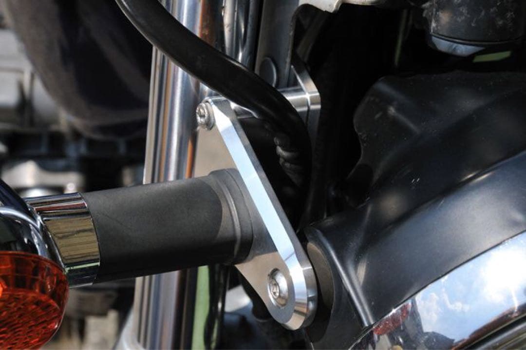 ウッドストック ZEPHYR750 ヘッドライトステー