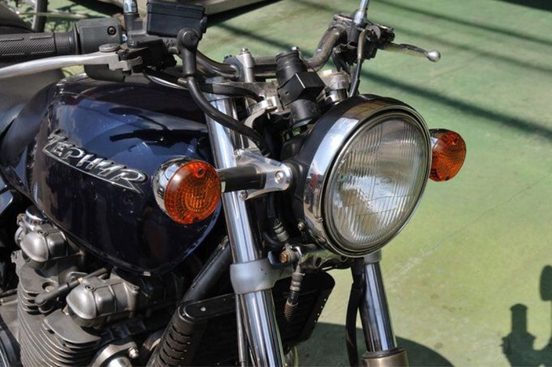 ウッドストック ZEPHYR750 ヘッドライトステー