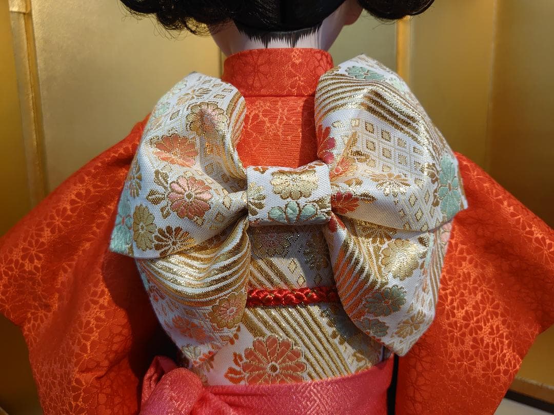 ●新品●敏光作●　市松人形　金彩衣装