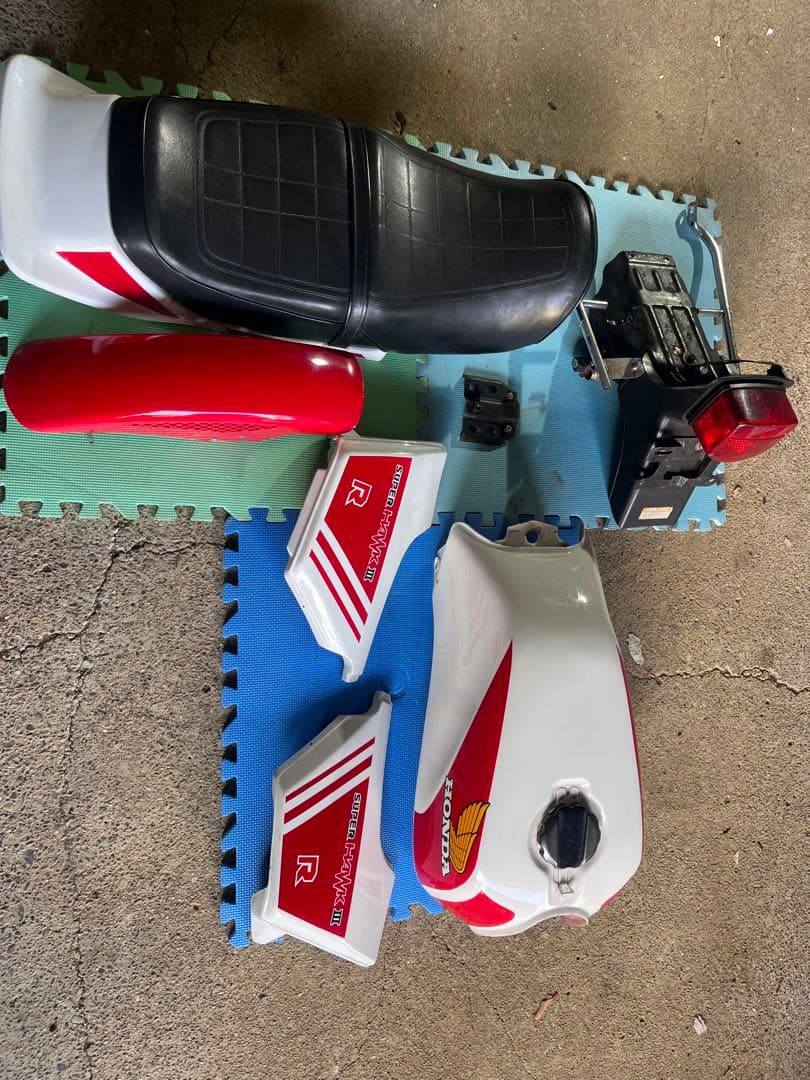 ※引き取り限定　HONDA ホーク　バブ　外装フルセット