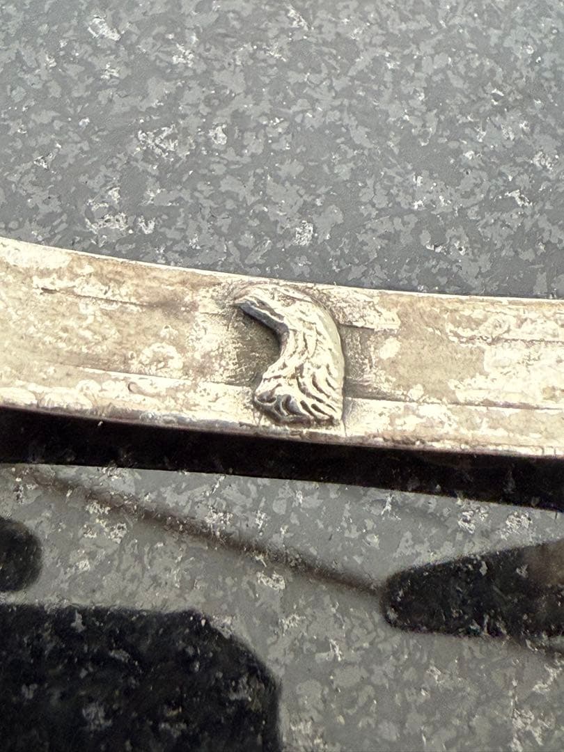 ラリースミス シルバーバングル