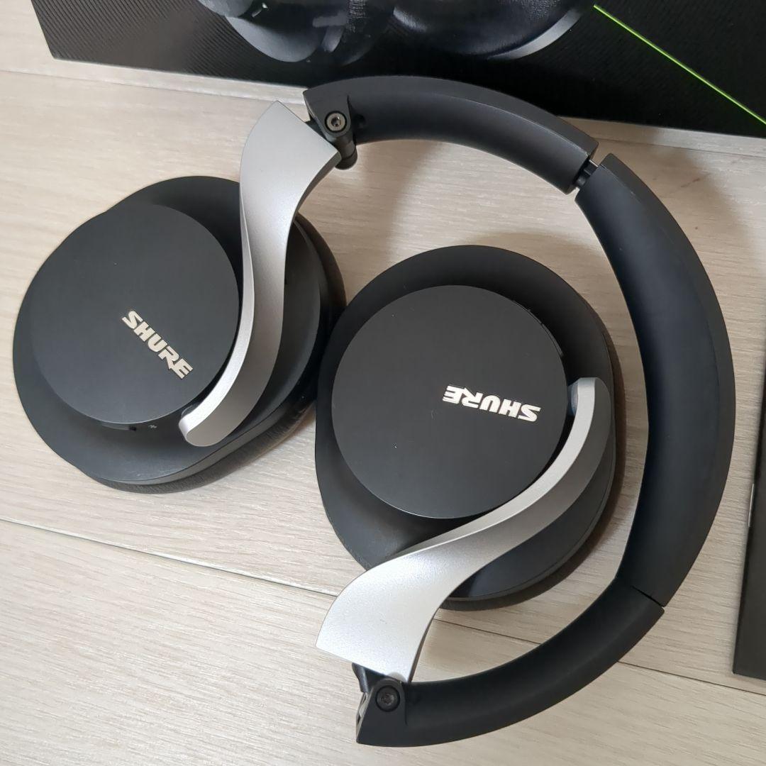 SHURE　ワイヤレスノイズキャンセリングヘッドホン　AONIC 40