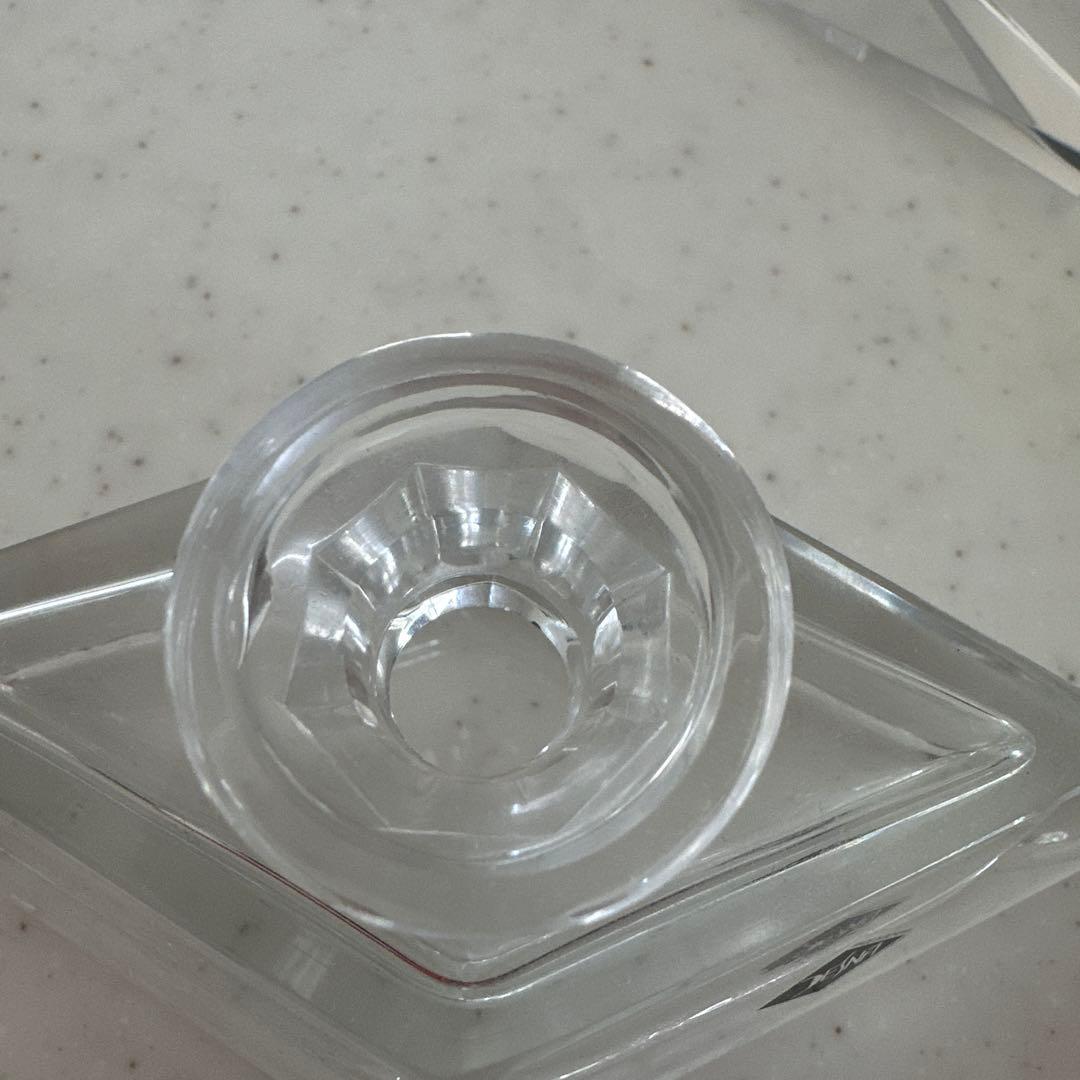 Desna Bohemia カットガラス香水瓶 刻印。