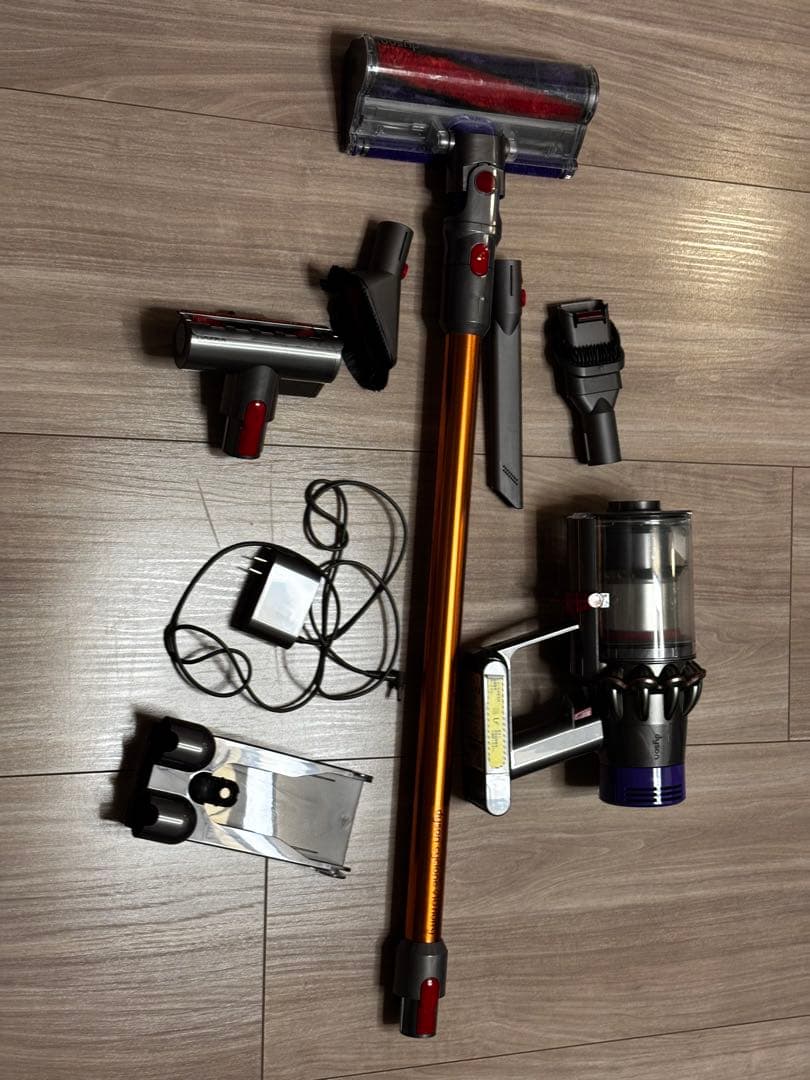 Dyson SV12 コードレスクリーナー