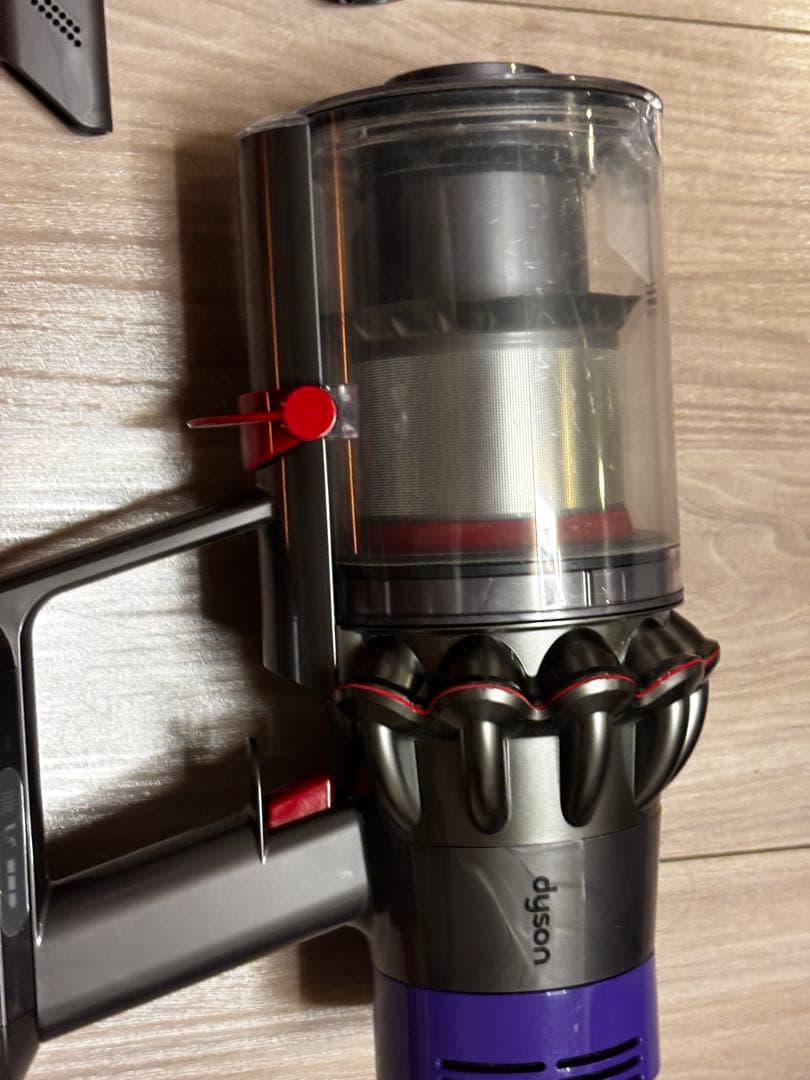 Dyson SV12 コードレスクリーナー