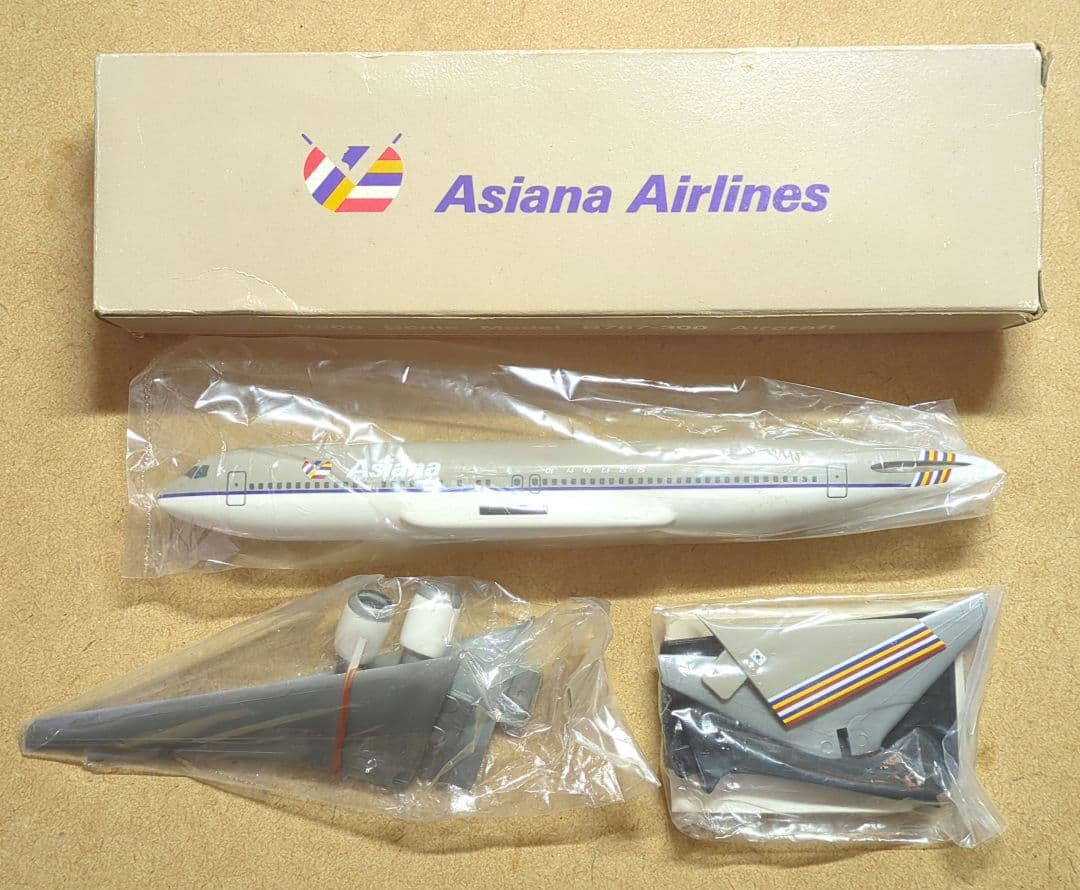 アシアナ航空 B767-300 Aircraft 1/200