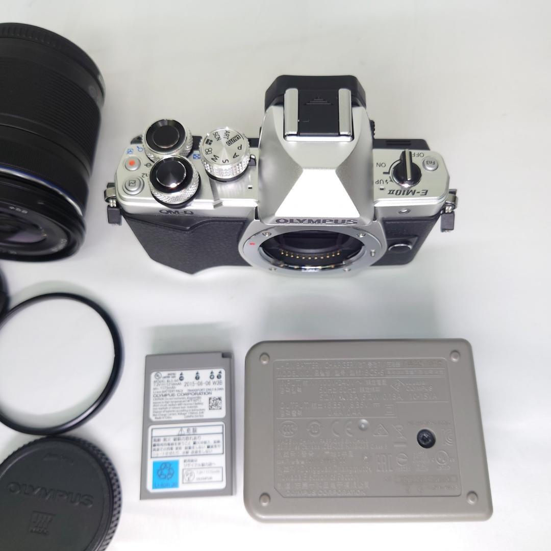 OLYMPUS オリンパス OM-D E-M10 Mark II 箱OK