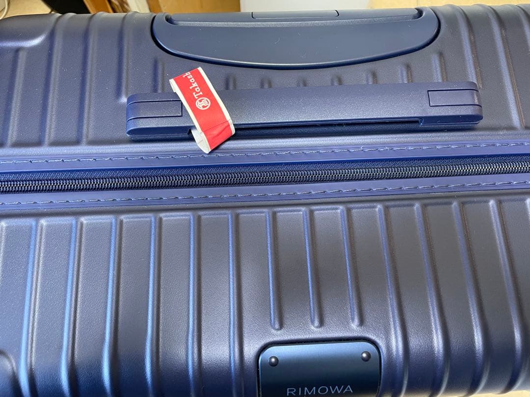 リモワ　Essential チェックイン L マットブルー