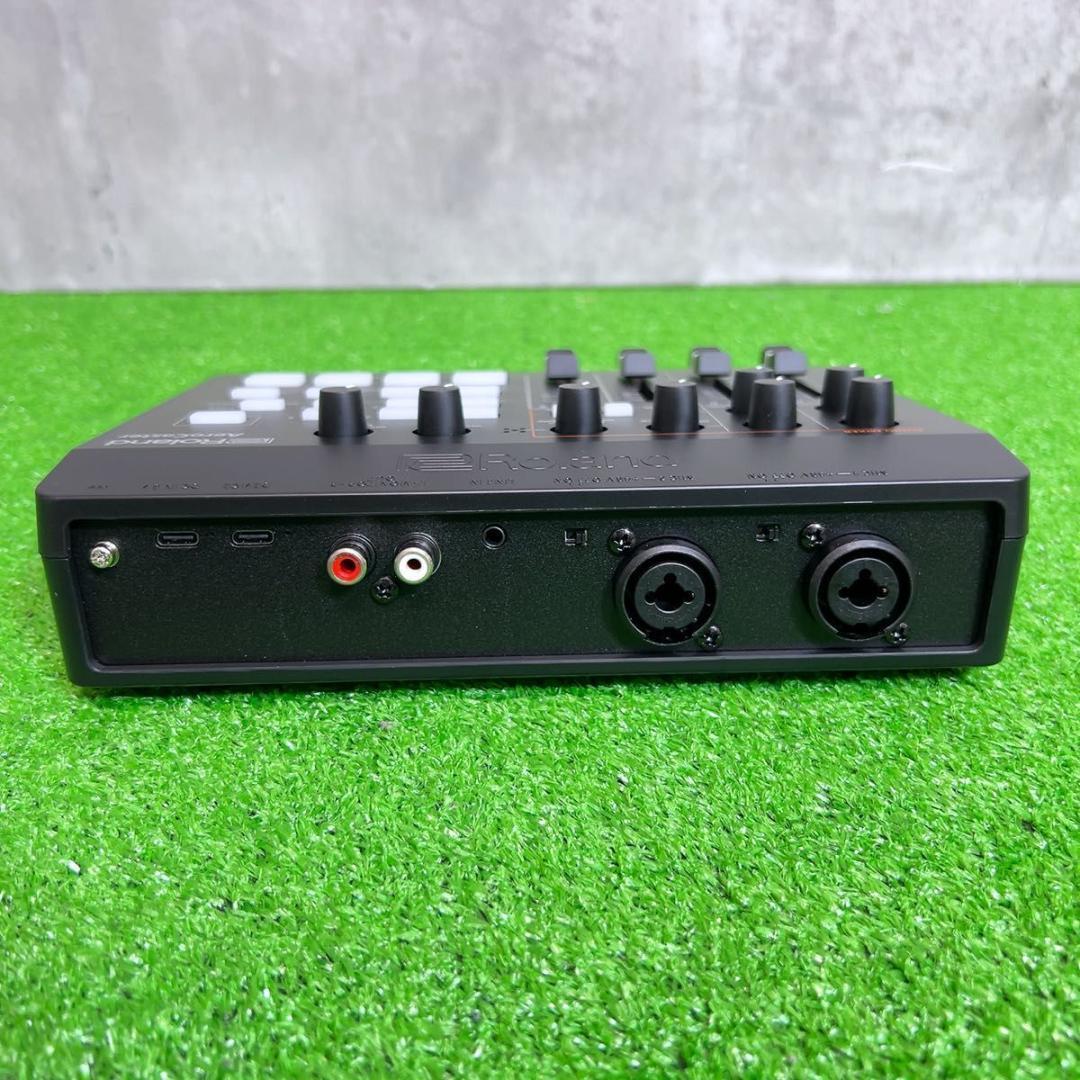 Roland AeroCaster VRC-01 ライブストリーミングシステム