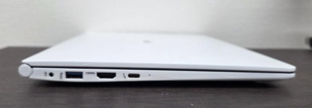 LG gram 13インチ/ i5 / 12G/ 256Gb / Win11