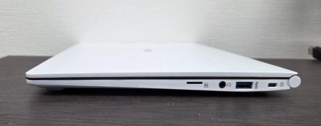 LG gram 13インチ/ i5 / 12G/ 256Gb / Win11