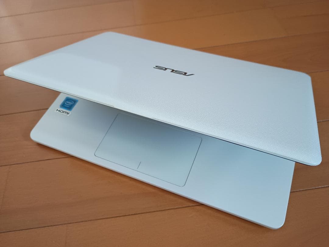 ASUS NotebookPC E203MA/ノートパソコン/Windows11