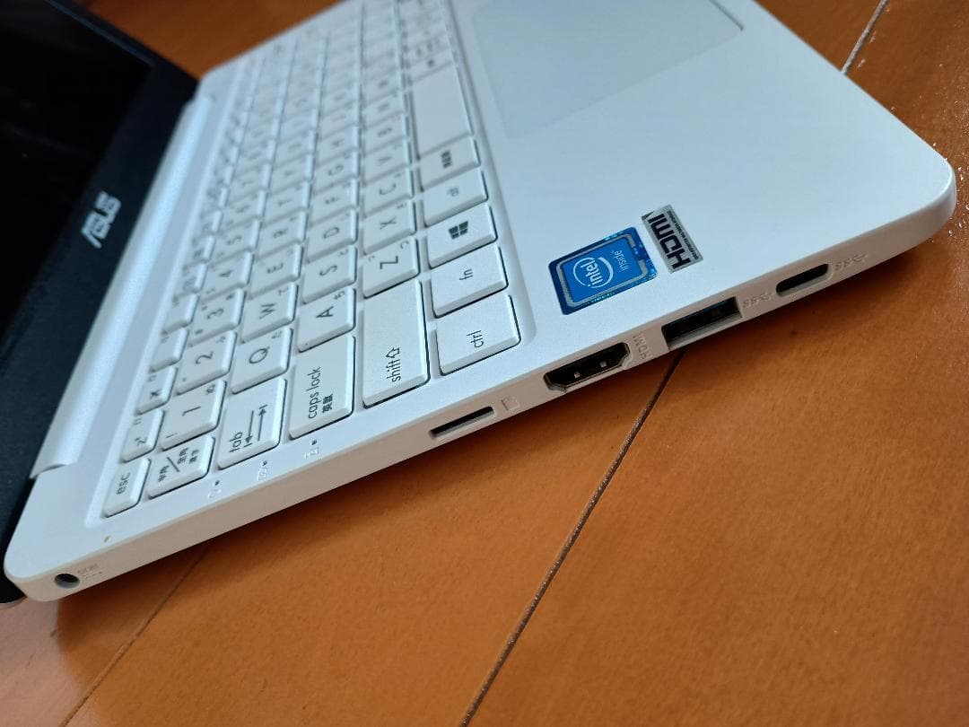 ASUS NotebookPC E203MA/ノートパソコン/Windows11