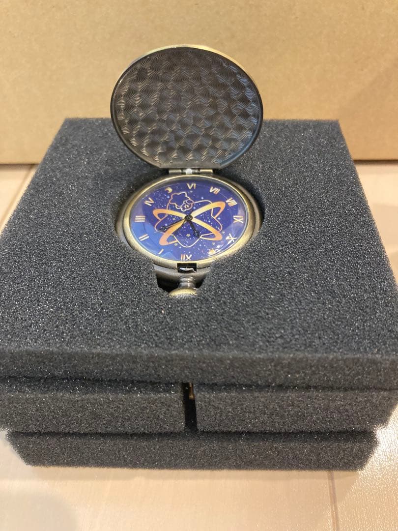【新品未使用】星のカービィ 懐中時計 ギャラクティック・ノヴァ 銀河柄
