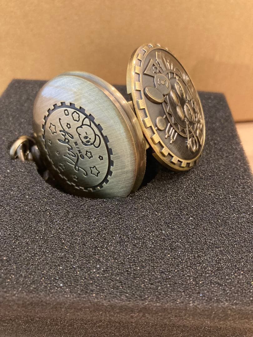 【新品未使用】星のカービィ 懐中時計 ギャラクティック・ノヴァ 銀河柄