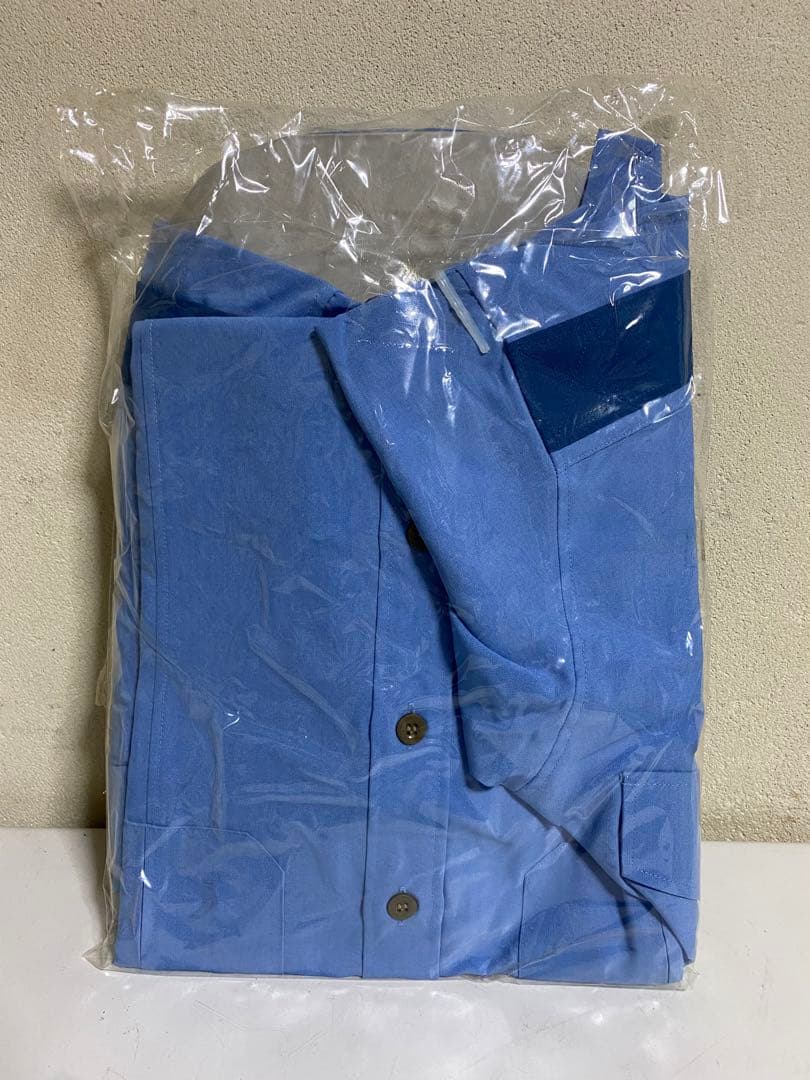 レプリカ品 警察グッズ ワイシャツ 半袖 バッジ コスプレ 官給品ではありません