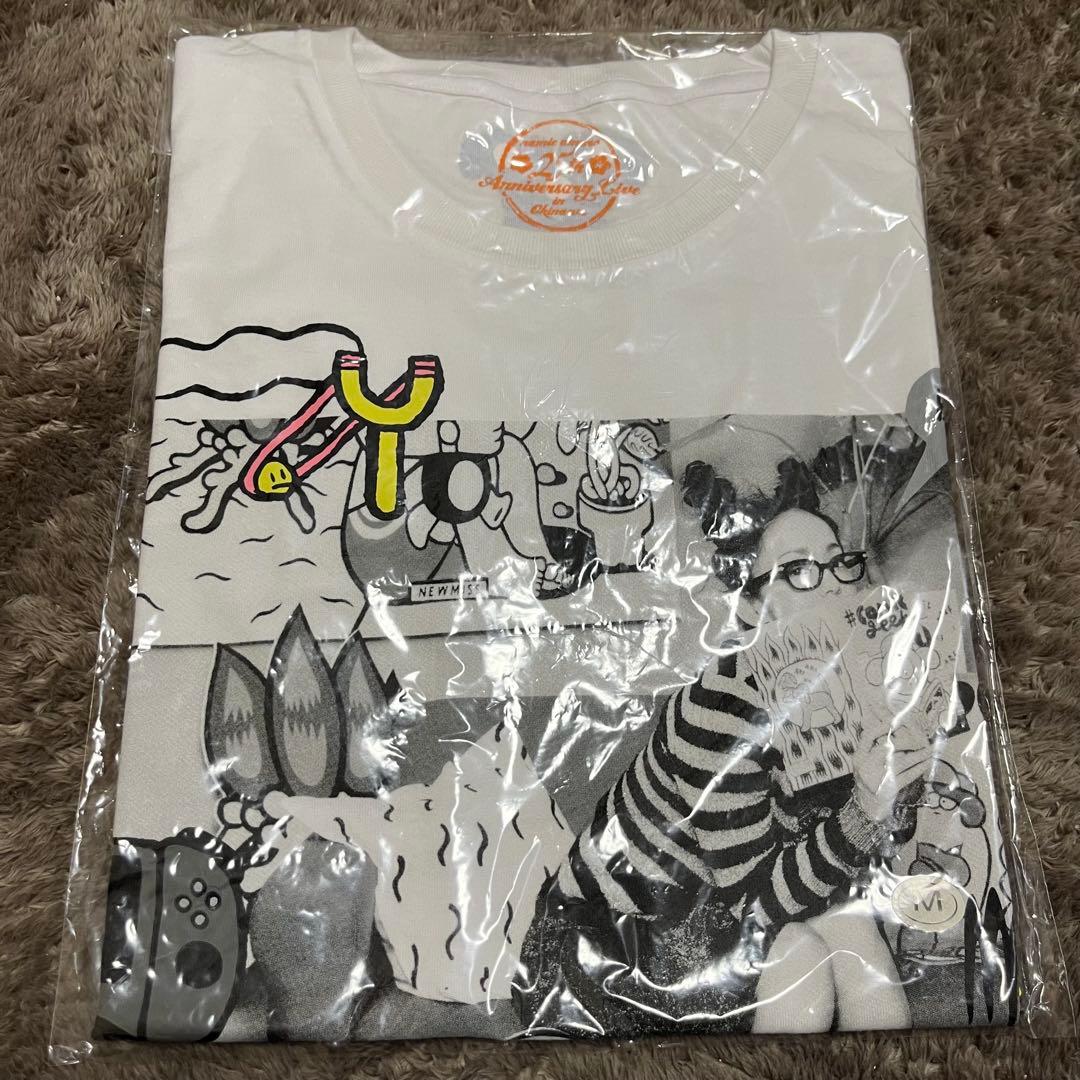 安室奈美恵　25周年　沖縄　ホワイト　Tシャツ　Mサイズ　未開封