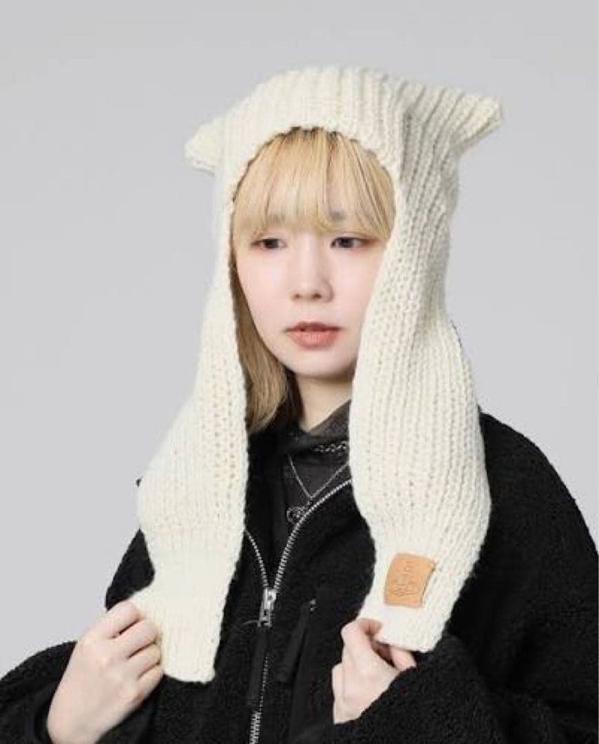 美品 Vivienne Westwood 猫耳ニット帽 アイボリー 白 ホワイト