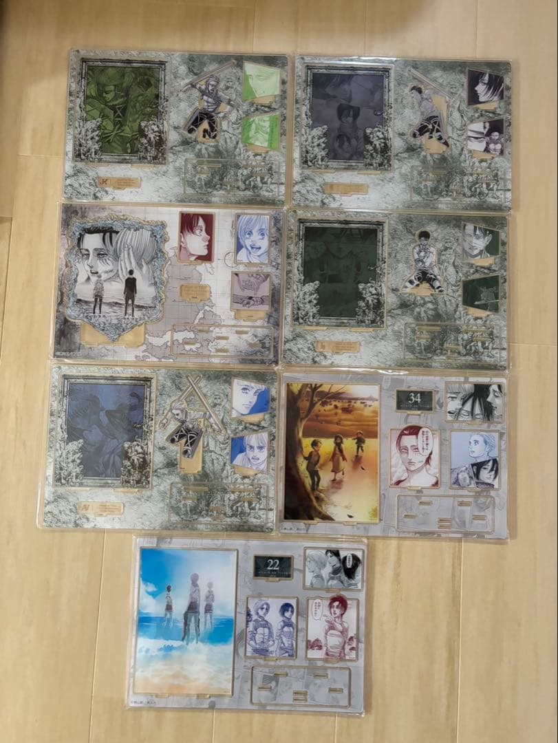 進撃の巨人アクリルスタンド