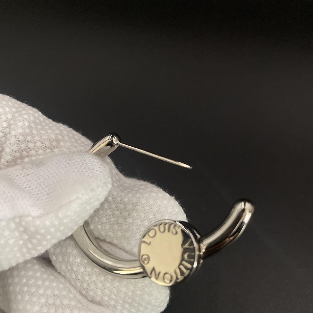 確実正規品　美品　ルイヴィトン　ブローチ　フープ型　MP2032 シルバー