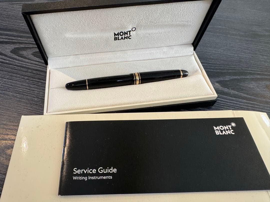 75000円以上！MONTBLANC ブラックボールペン 未使用品　#11402