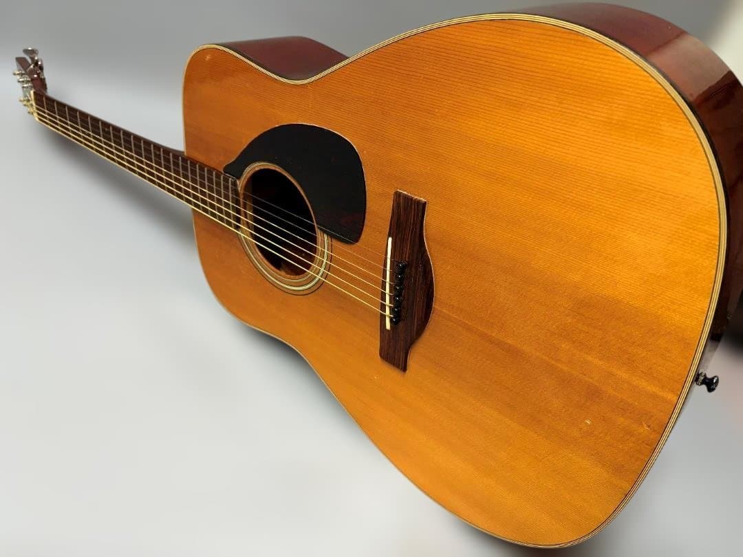 ★ヤマハFG-180赤を弾かなきゃアコギは語れないぜ！超激爆鳴・超美品★