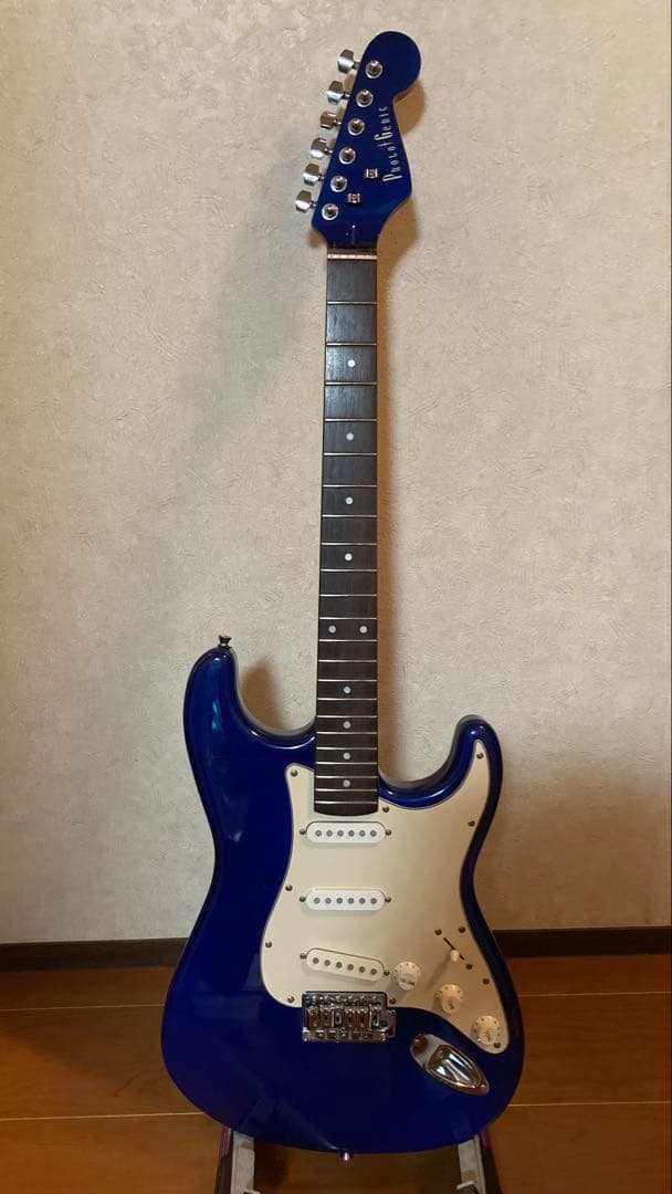 【最終値下げ】【レア】ストラトキャスター メタリックブルー エレキギター