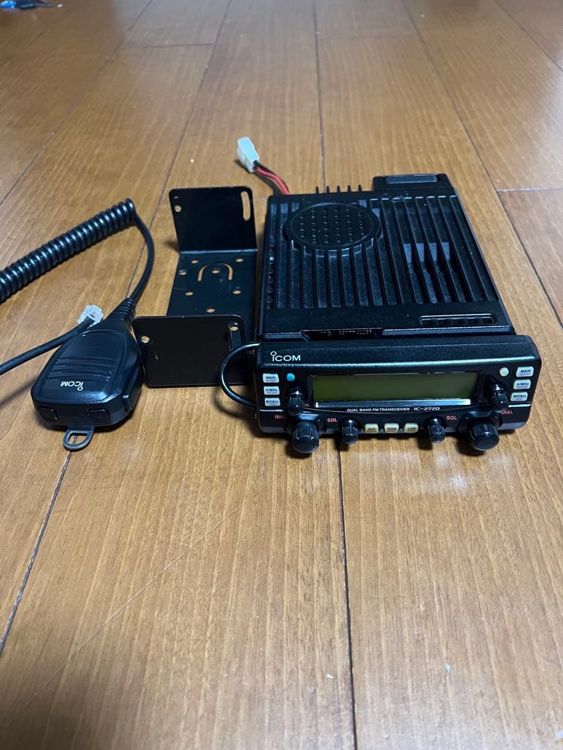 Icom IC-2720D フレキシブルマイク、DC DCアマチュア無線ジャンク