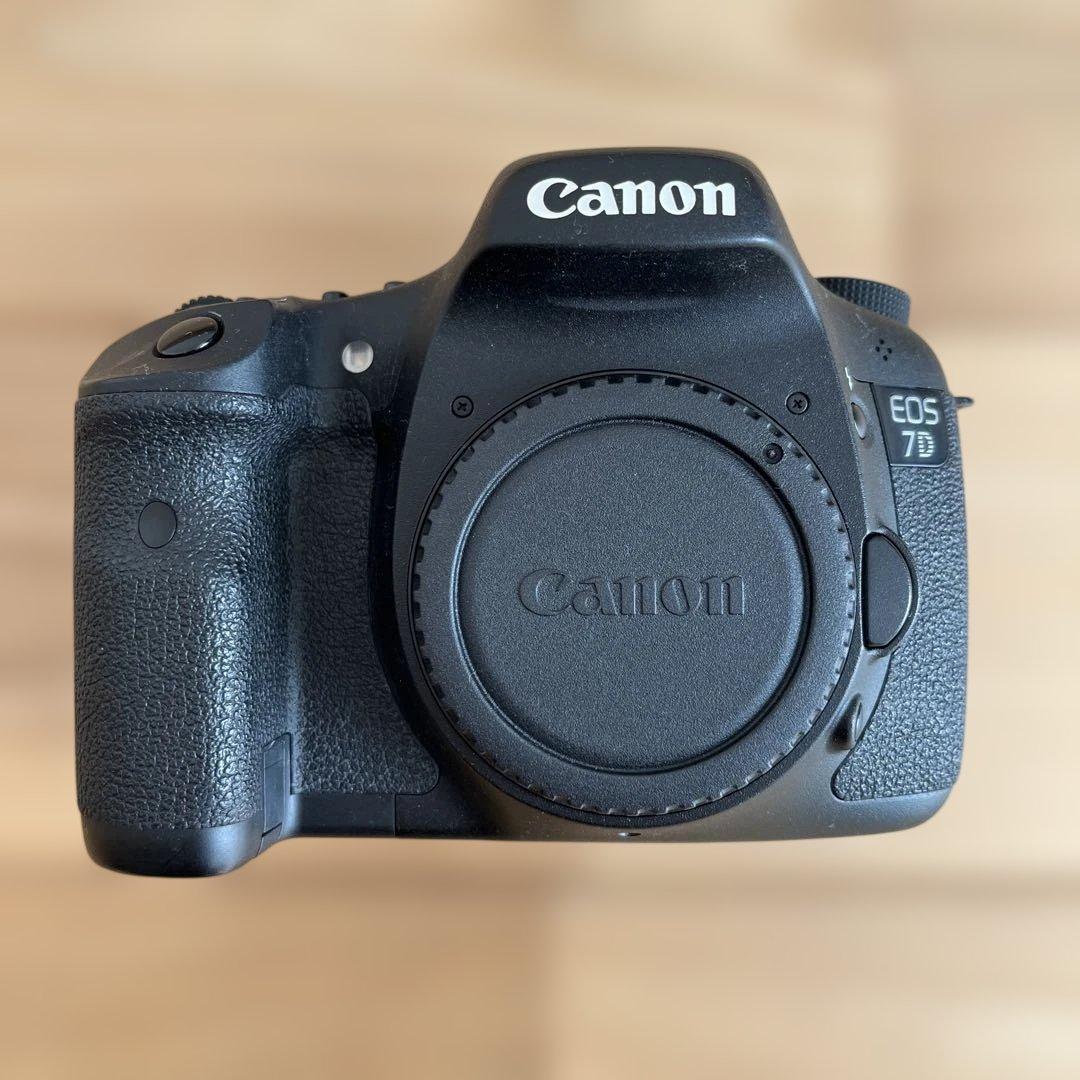Canon EOS 7D デジタル一眼レフカメラ