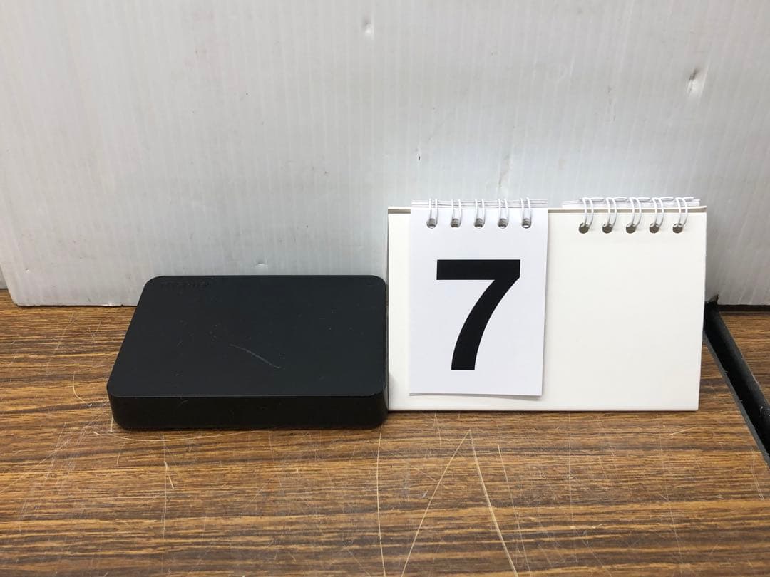 東芝 4TBポータブルハードディスク HD-TPA4U3-B無料