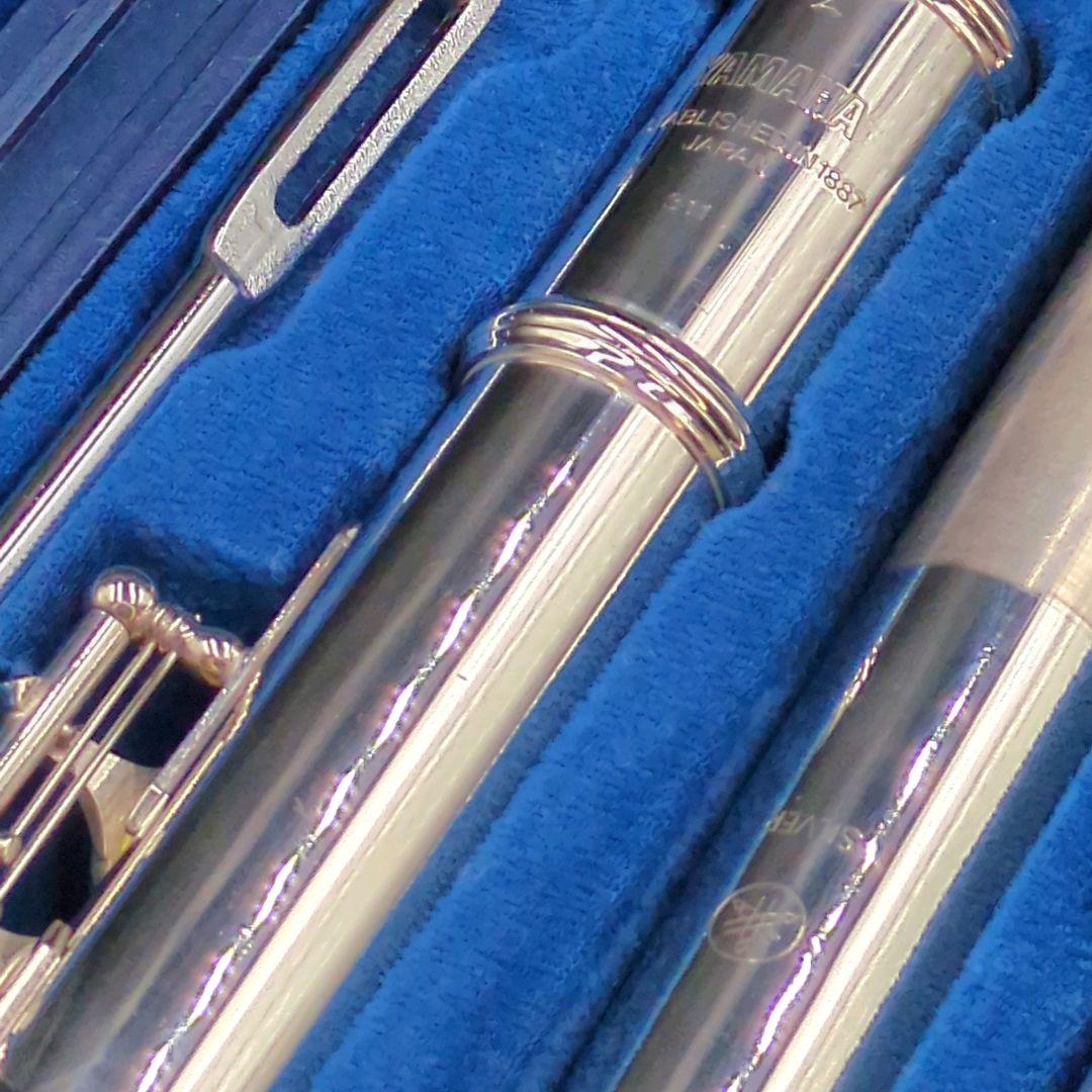 フルート　調整済美品　ヤマハ　YFL311（頭部管は銀製、Ｅメカ.銀メッキ仕様）