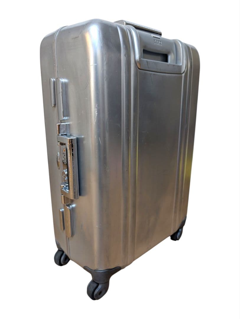 【希少品】ゼロハリバートン 4輪 キャリーケース