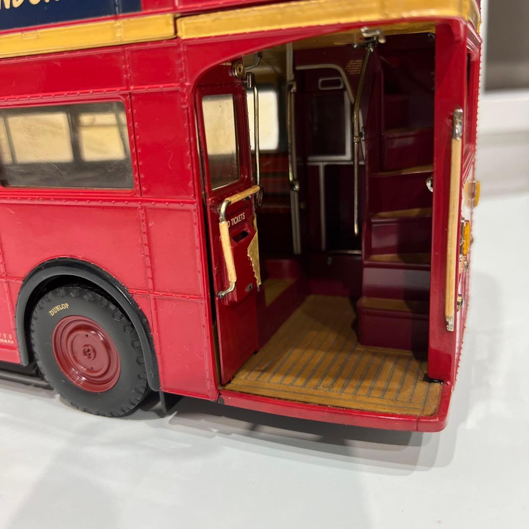 スマイルSun Star 1:24scale 2901 RM8-VLT 8