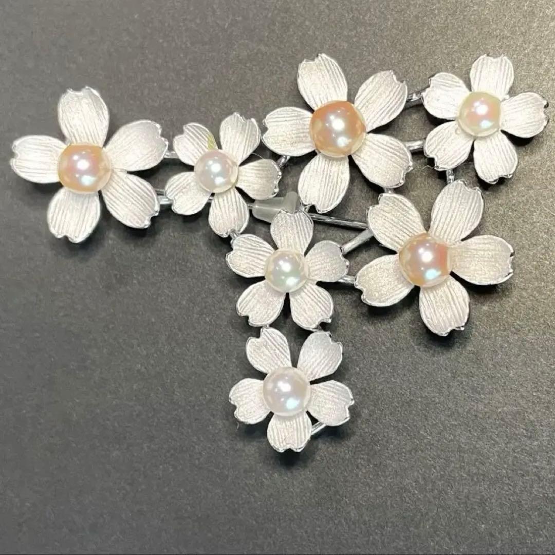 パールブローチ　入学式　卒業式　本真珠　（検索用ワード-ミキモト-あこや真珠）