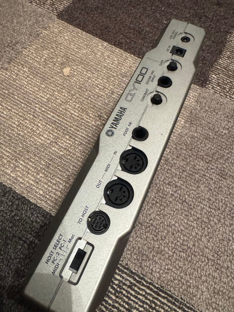 YAMAHA QY100 シーケンサー