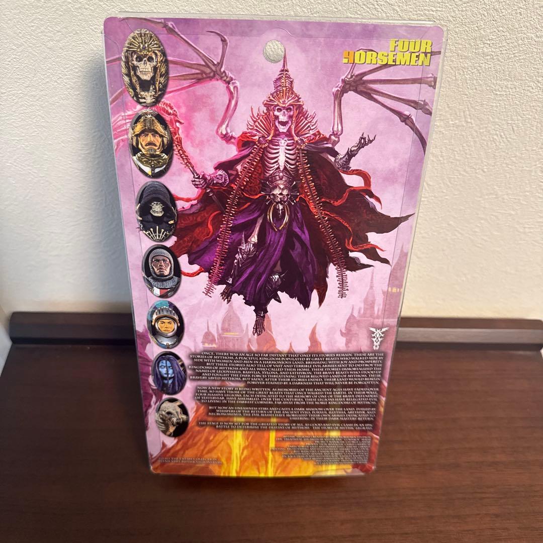 Mythic Legions フィギュア