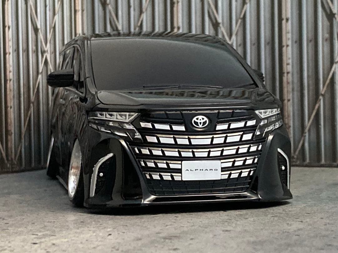 1/24 新型アルファード（カスタム品）