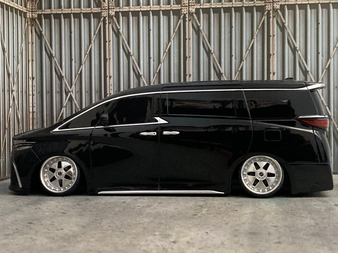 1/24 新型アルファード（カスタム品）