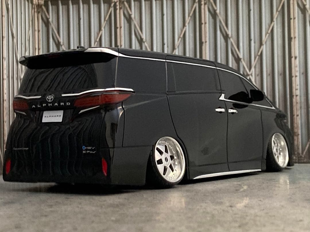 1/24 新型アルファード（カスタム品）