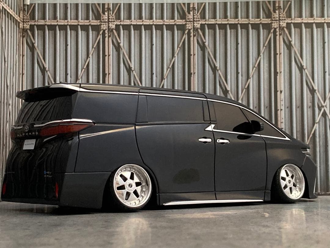 1/24 新型アルファード（カスタム品）