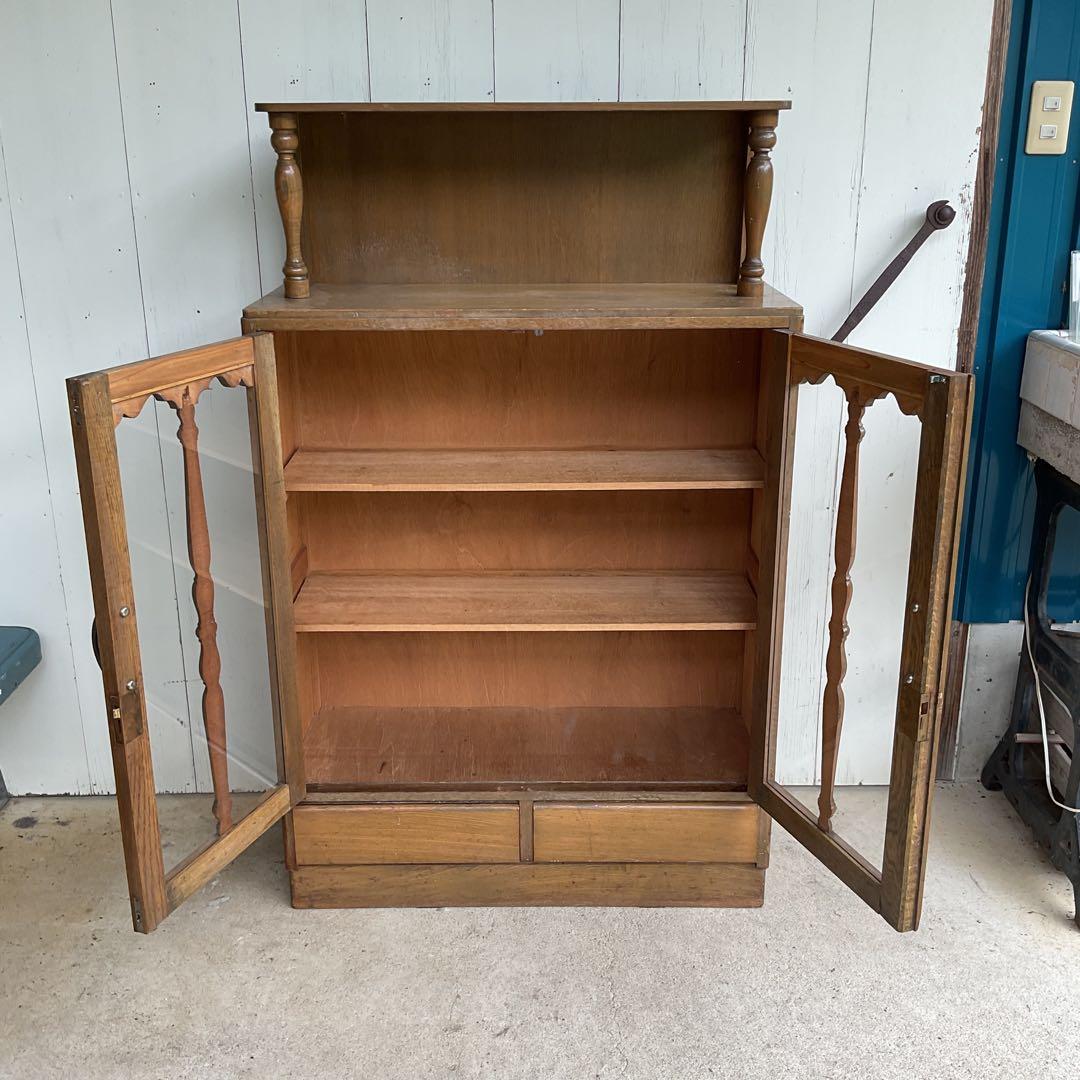 昭和レトロな本棚