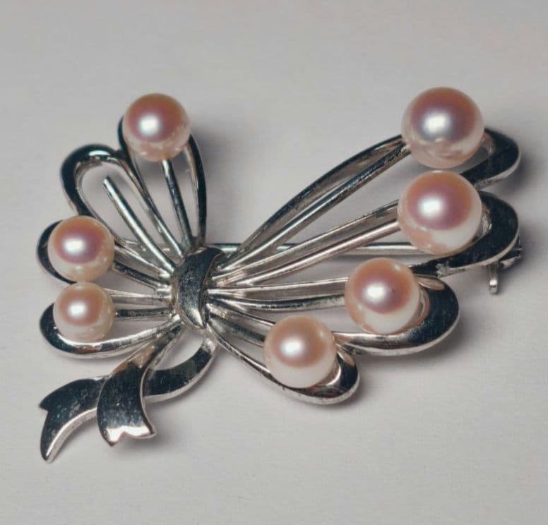 【最高級!!】ミキモト ブローチ パール フォーマル 7珠 皇室御用達