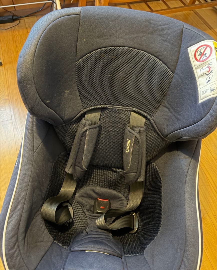 コンビ クルムーヴ スマート シートベルト固定　エッグショック