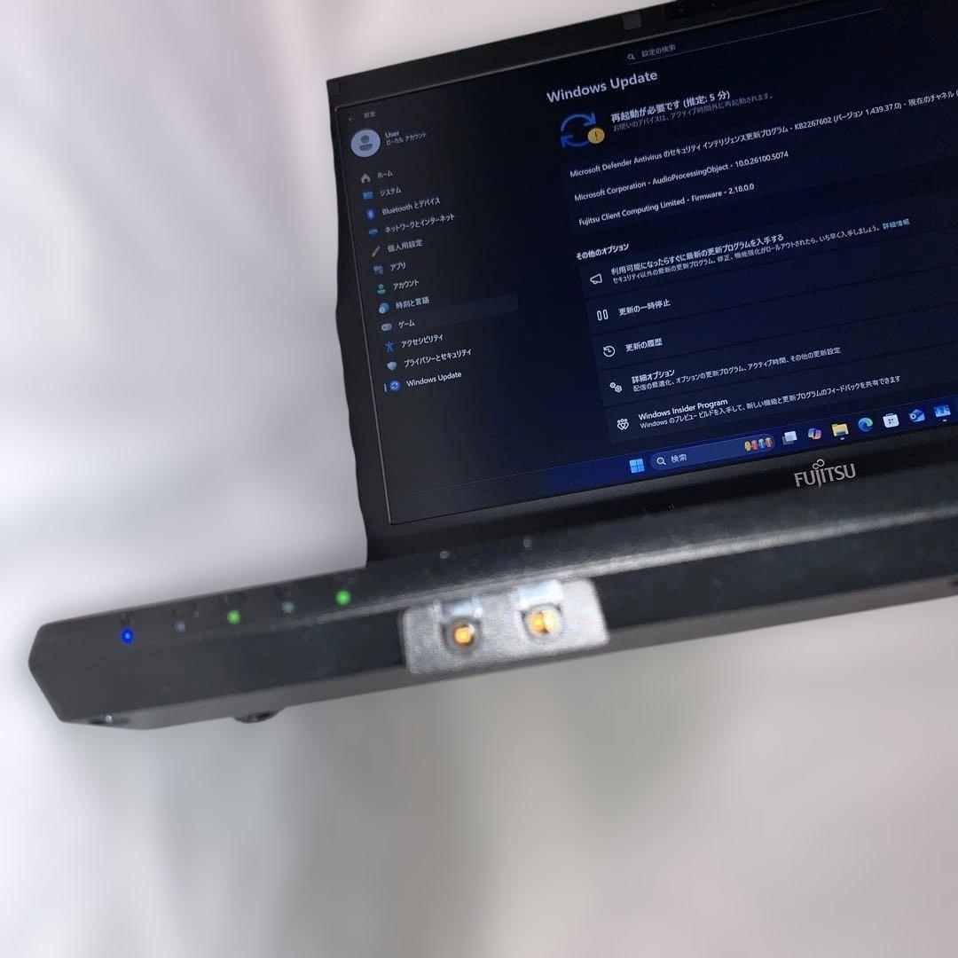 X149【美品】富士通 15.6型/i5第7世代/16GB/512GB