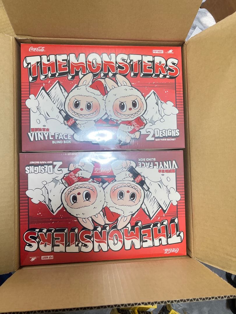 THE MONSTERS LABUBU ぬいぐるみ コーラ 2箱